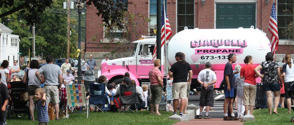 Ciardelli Fuel pink truck raises money for the American Breast Cancer Foundation